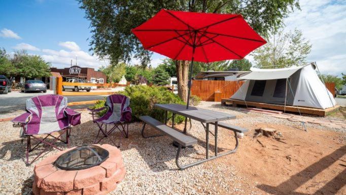 Funstays Glamping Setup Tent In Rv Park #1 Ok-T1 Moab Dış mekan fotoğraf