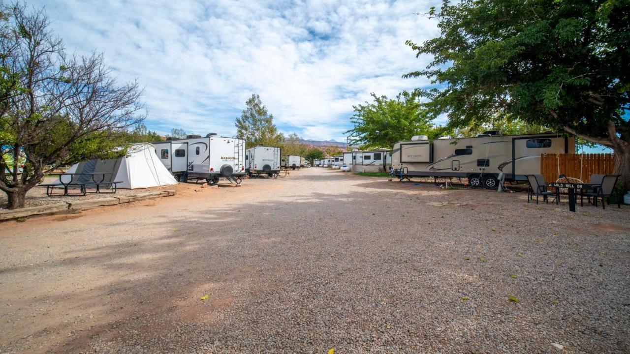 Funstays Glamping Setup Tent In Rv Park #1 Ok-T1 Moab Dış mekan fotoğraf
